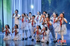 “强国朗读者·水磨悦读”诗词大会在乌鲁木齐举办